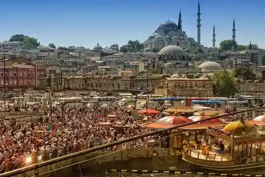 Трансфер из аэропорта Сабиха Гёкчен в Сиркеджи – Самый комфортный и выгодный гид по приватным трансферам 2026