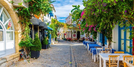 Самые популярные направления трансфера в Измире: Комфортный и быстрый транспорт с My Transfers